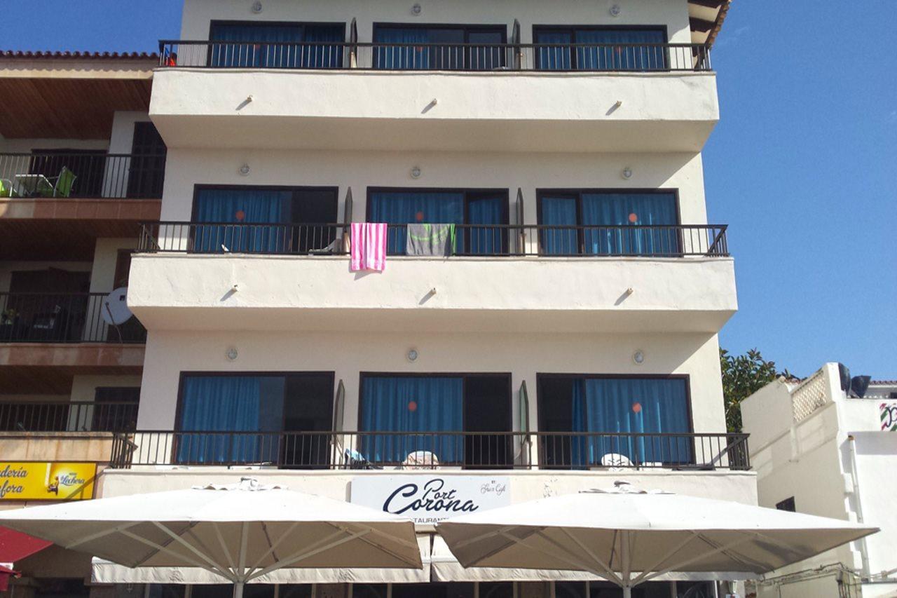 Hostal Port Corona Cala Ratjada  Esterno foto