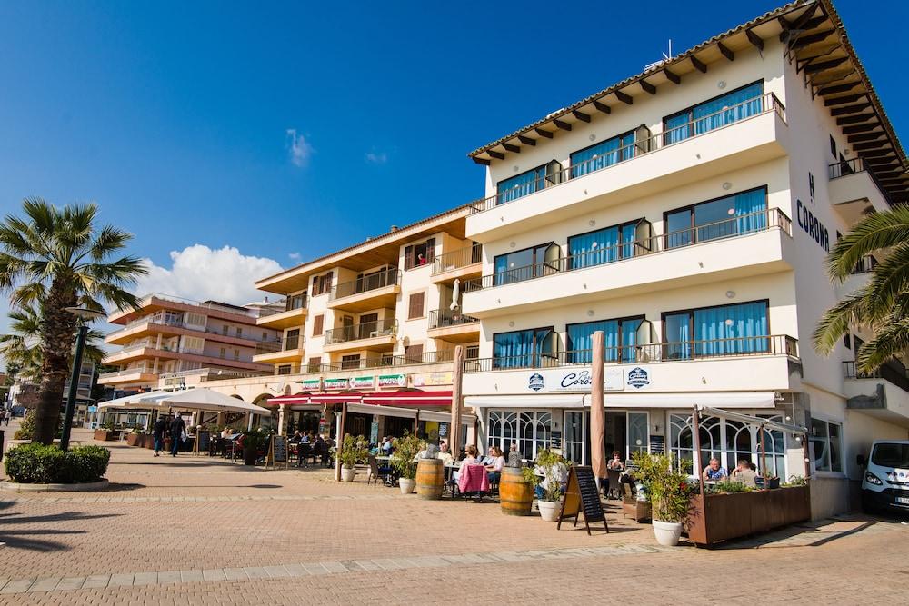 Hostal Port Corona Cala Ratjada  Esterno foto