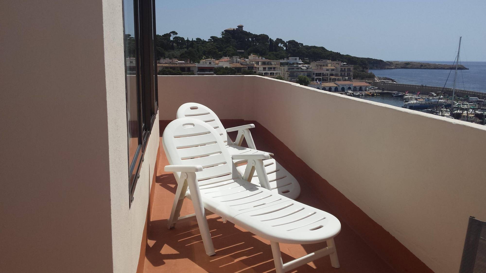 Hostal Port Corona Cala Ratjada  Esterno foto